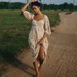 NWT Billabong Swept Away Puff Sleeve Peasant Floral Midi Dress XS